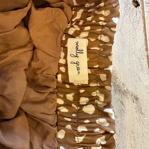 Molly Green skirt large never worn but no tags - Picture 3 of 3